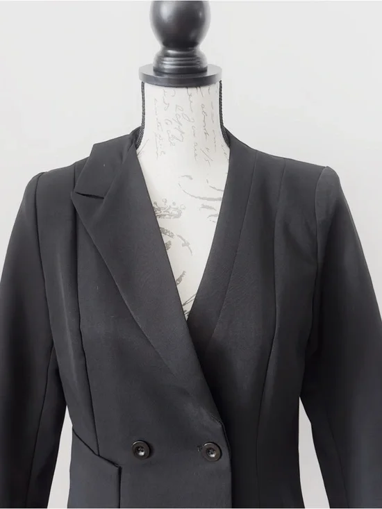 Black asymmetric blazer with fringe, size S - Picture 3 of 6